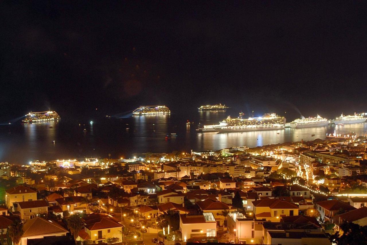 Central Suite In Funchal 3N Exterior photo